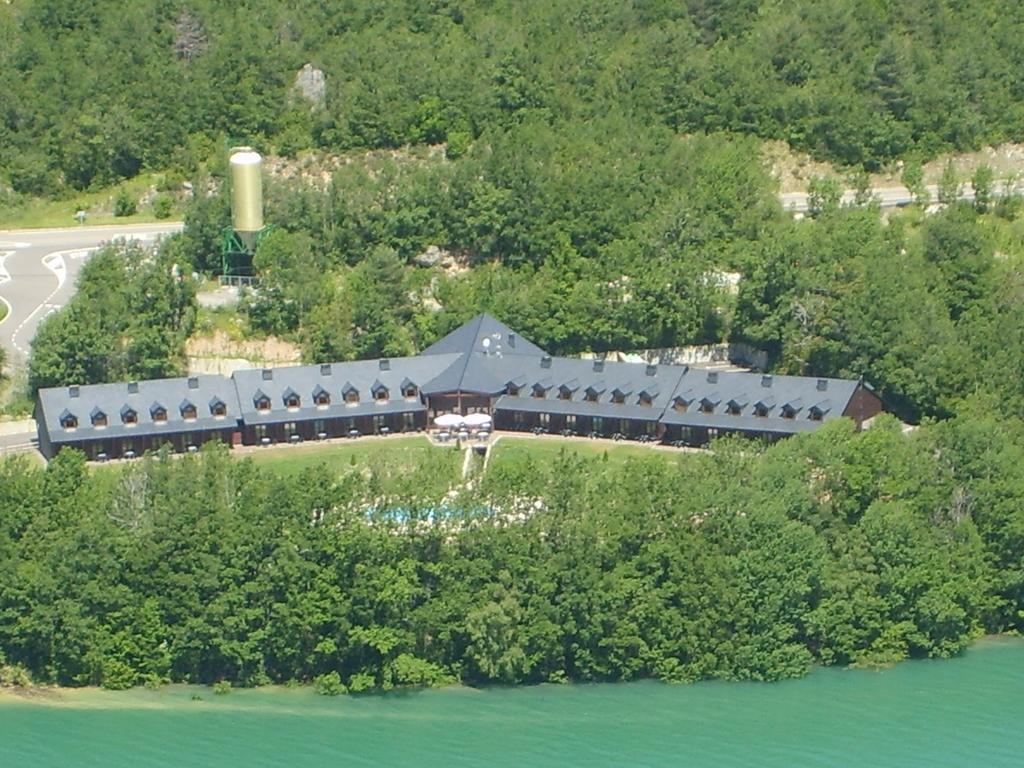 إل بويو دي جاكا Aparthotel Bubal المظهر الخارجي الصورة