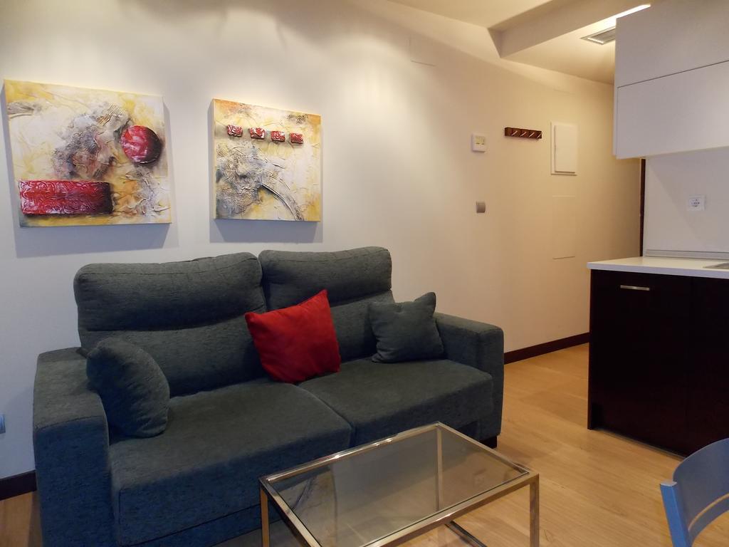 إل بويو دي جاكا Aparthotel Bubal الغرفة الصورة